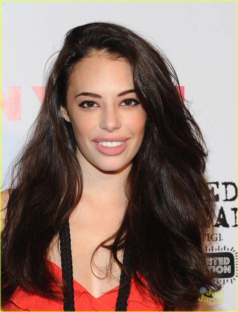 chloe bridges lips|chloe bridges wiki.